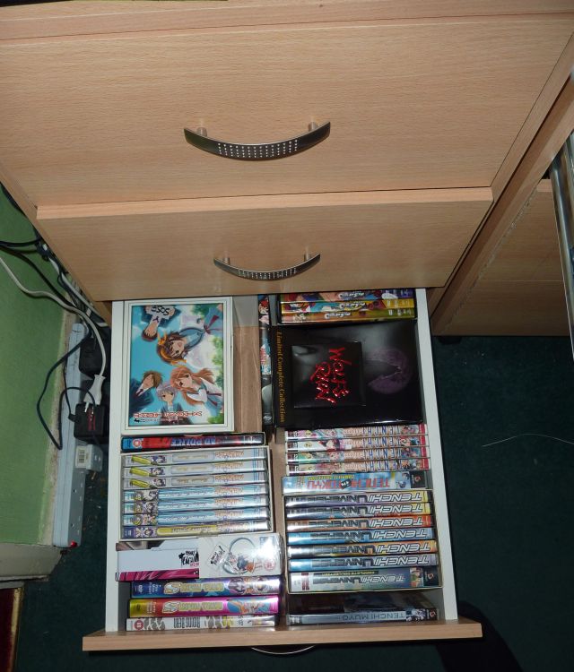 drawers1_010811.jpg